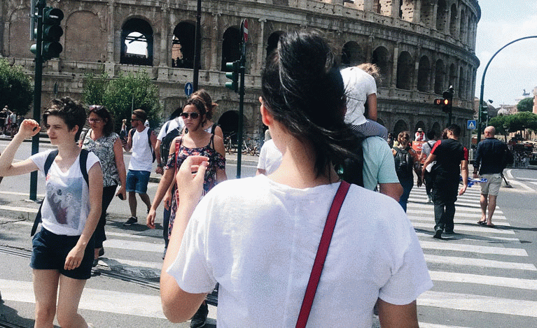 Happy Office Workers Seems More Productive